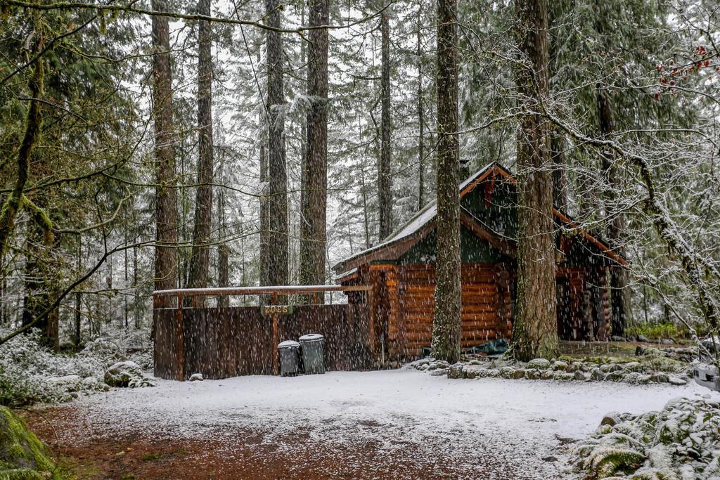 Zoe'S Log Cabin Welches Esterno foto