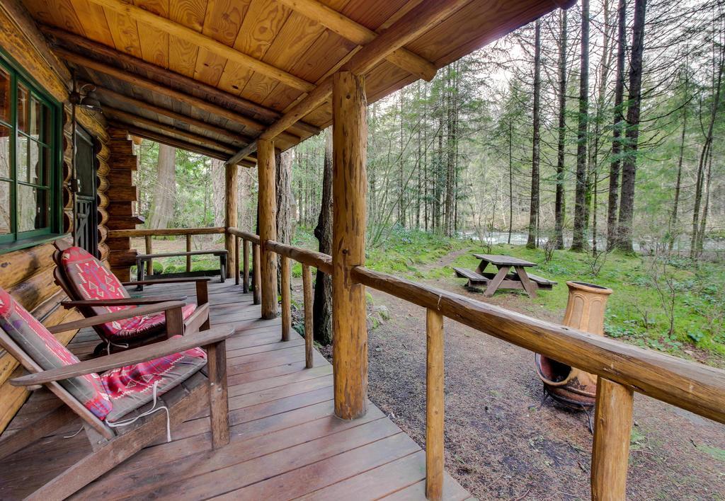 Zoe'S Log Cabin Welches Esterno foto