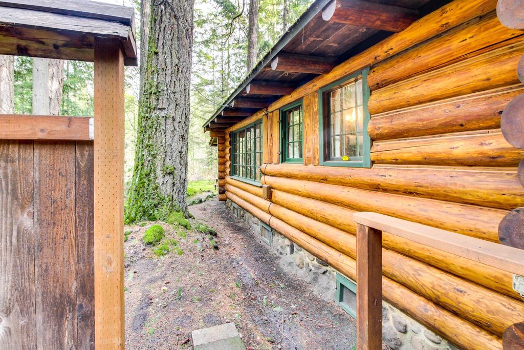 Zoe'S Log Cabin Welches Esterno foto