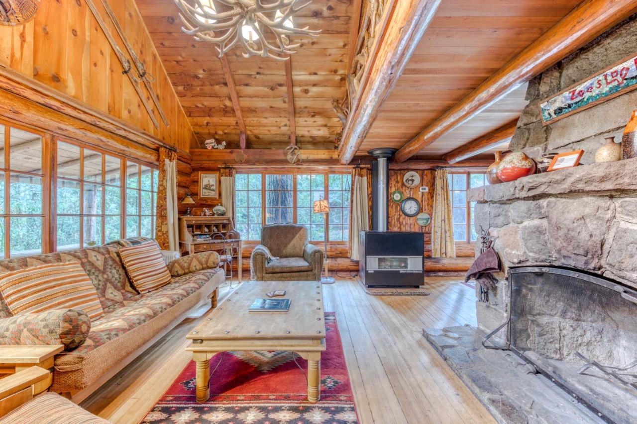 Zoe'S Log Cabin Welches Esterno foto